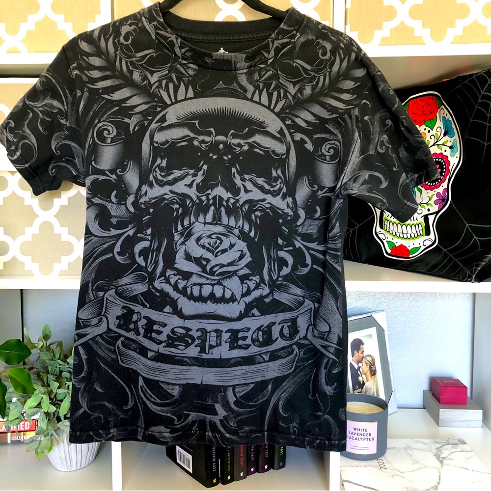 VINTAGE Rare find Streetwear Mens Skull Rose MMA Elite REPECT Print T-Shirt USA